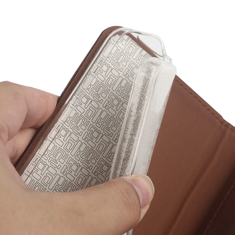 High quality leather case with magnetic flap for iPhone12/12Pro 7 High quality leather case with magnetic flap for iPhone12/12Pro - Image 7