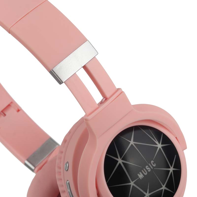 Wireless Headphones HZ-BT630 Cat Ear LED Light Up Foldable Wireless Headphones with Microphone 9 Wireless Headphones HZ-BT630 Cat Ear LED Light Up Foldable Wireless Headphones with Microphone - Image 9