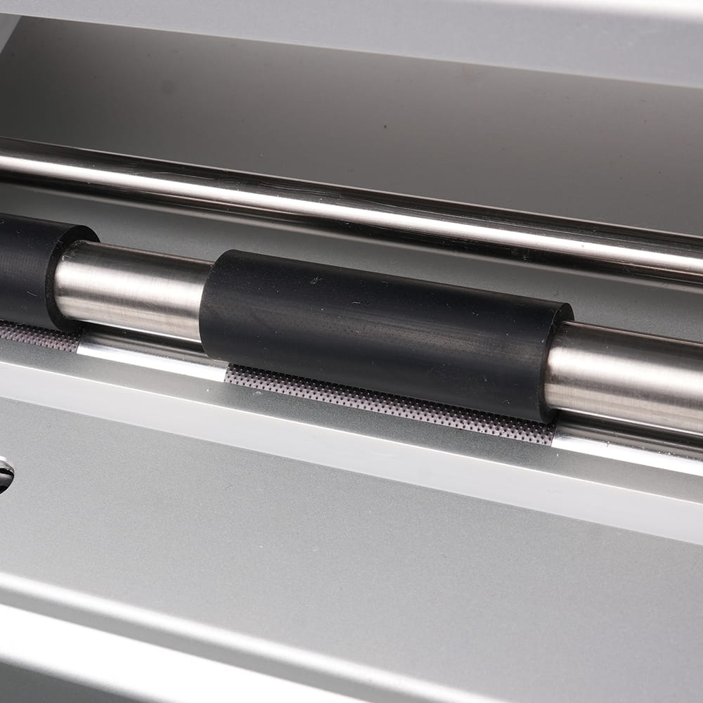 Smartlike MT-FM03 Intelligent glossy film cutting machine for all types of PE / TPU /Hydrogel /PVC films 7 Smartlike MT-FM03 Intelligent glossy film cutting machine for all types of PE / TPU /Hydrogel /PVC films - Image 7